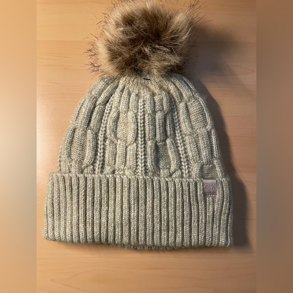 Calvin Klein beanie !